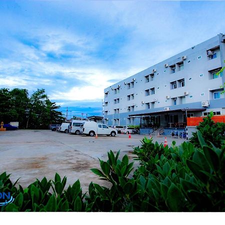 Horizon Hotel Surat Thani Exterior foto