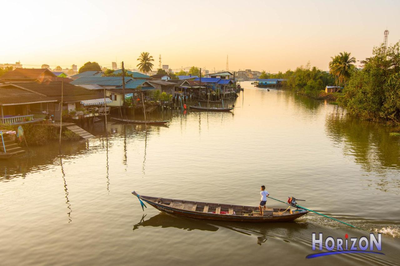 Horizon Hotel Surat Thani Exterior foto